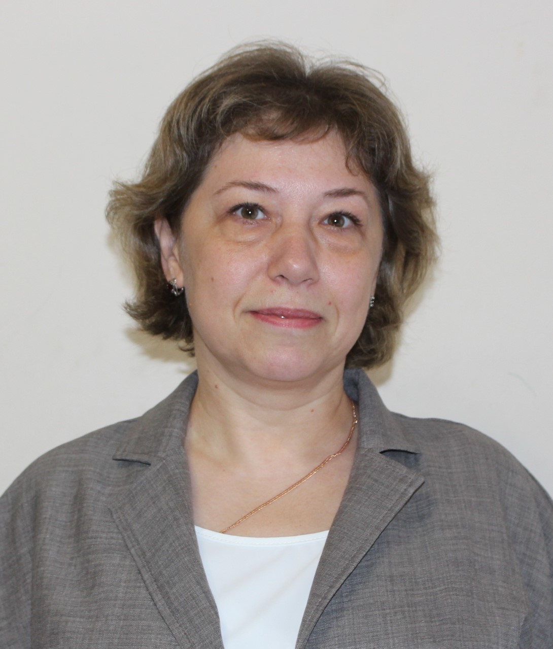 Еписеева Оксана Владимировна.